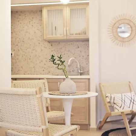 Apartment Tzami Old Town